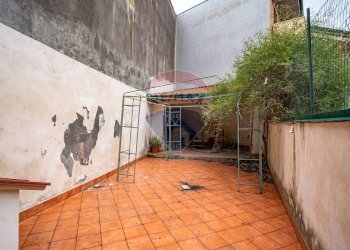 Terrazza - Trilocale Via Gravina
 
52, Tremestieri Etneo - foto 21