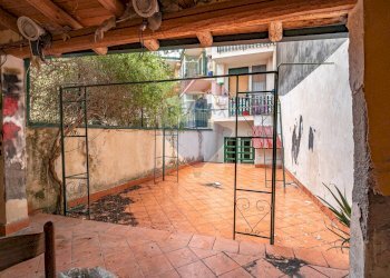 Terrazza - Trilocale Via Gravina
 
52, Tremestieri Etneo - foto 22