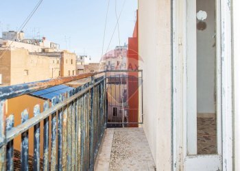 Balcone - Bilocale Via Carluccio Amato
 
15, Augusta - foto 12