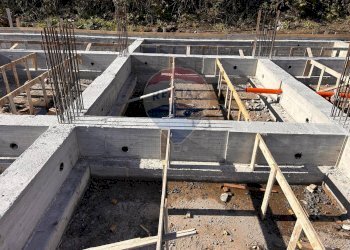 Edificio all\'aperto - Casa semi indipendente Via Mongibello
 
snc, Viagrande - foto 46