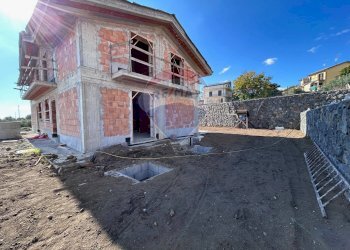 Casa all\'aperto - Casa semi indipendente Via Mongibello
 
snc, Viagrande - foto 17