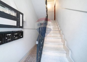 Scale - Appartamento via Del Frantoio
 
13, Catania - foto 24