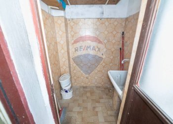 Bagno - Appartamento via Del Frantoio
 
13, Catania - foto 31