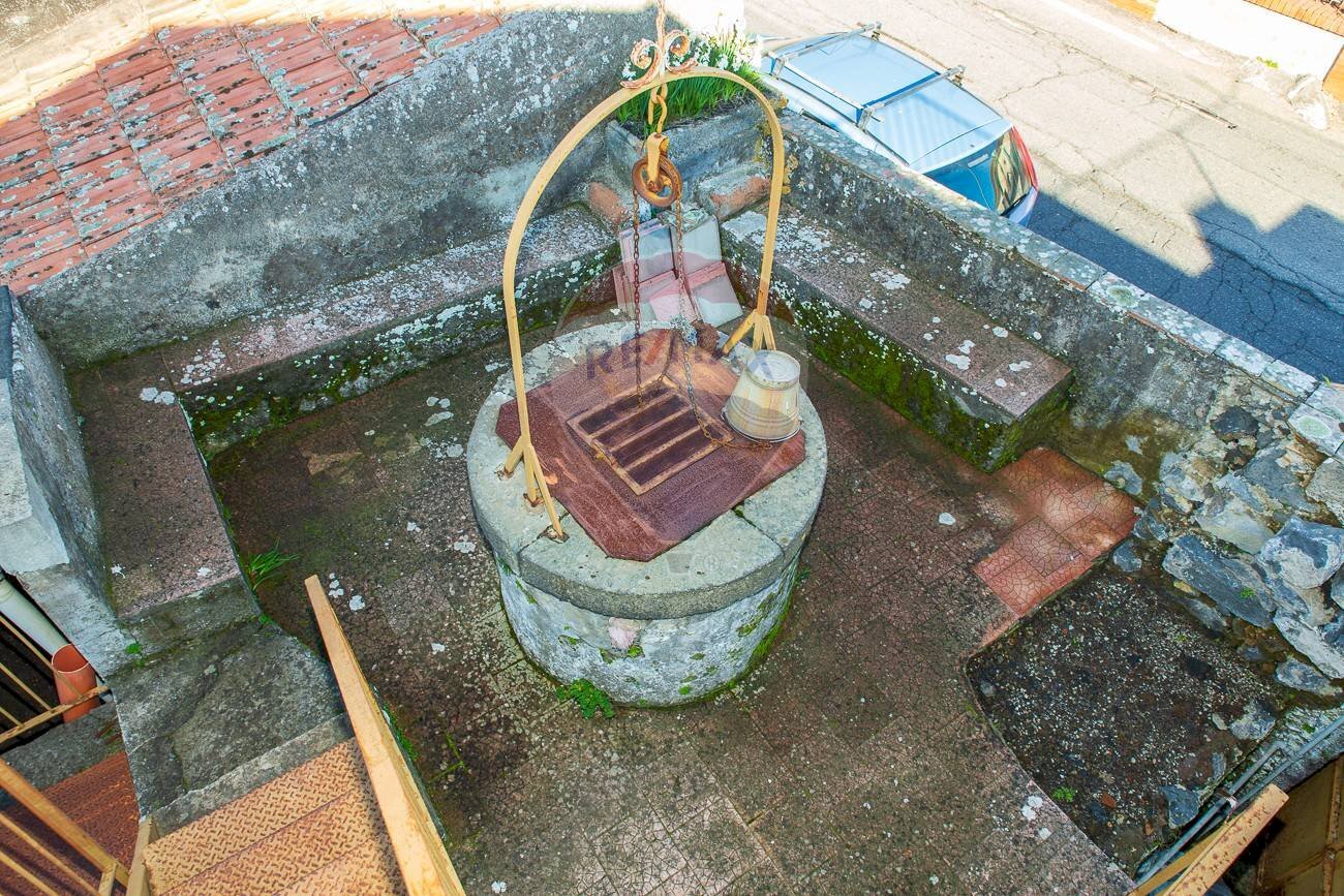 Dettagli - Casa indipendente via  Sarro  Civita
 
78, Zafferana Etnea - foto 1