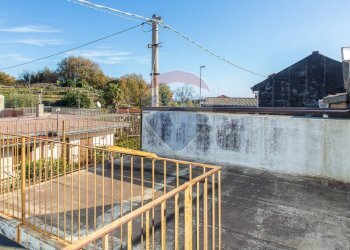 Balcone - Casa indipendente via  Sarro  Civita
 
78, Zafferana Etnea - foto 8