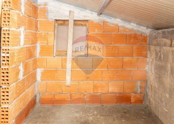 Dettagli - Casa indipendente via  Sarro  Civita
 
78, Zafferana Etnea - foto 9