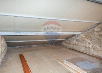 Parcheggio - Casa indipendente via  Sarro  Civita
 
78, Zafferana Etnea - foto 11