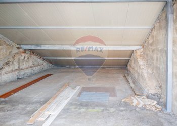 Parcheggio - Casa indipendente via  Sarro  Civita
 
78, Zafferana Etnea - foto 13