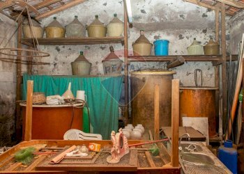 Dispensa di stoccaggio - Casa indipendente via  Sarro  Civita
 
78, Zafferana Etnea - foto 23