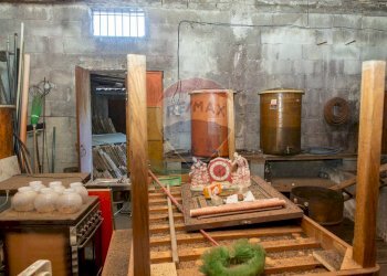 Dettagli - Casa indipendente via  Sarro  Civita
 
78, Zafferana Etnea - foto 24