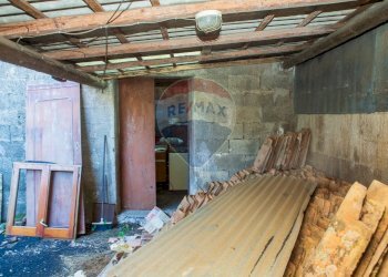 Sala da pranzo - Casa indipendente via  Sarro  Civita
 
78, Zafferana Etnea - foto 29