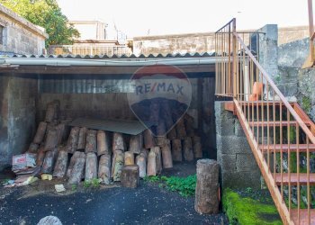 Casa all\'aperto - Casa indipendente via  Sarro  Civita
 
78, Zafferana Etnea - foto 33