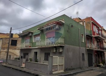 Edificio all\'aperto - Semi-detached house via ortensia
 
60, Grammichele - photo 1