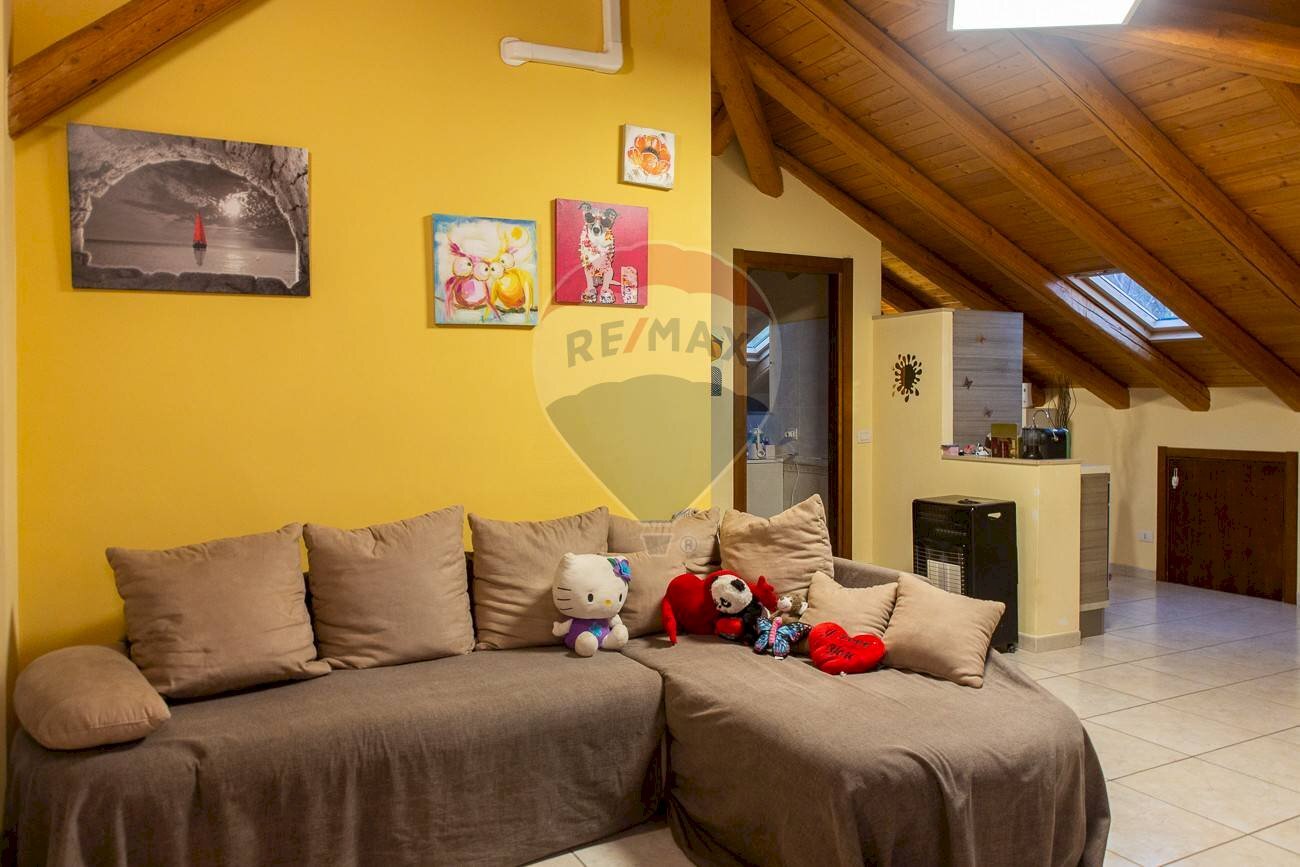 Soggiorno - Attico Via Scacchiere
 
6, Zafferana Etnea - foto 2