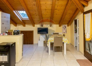 Sala da pranzo - Attico Via Scacchiere
 
6, Zafferana Etnea - foto 5