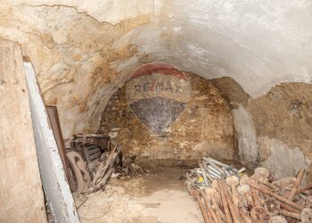 Non correlato - Castle piazza castello
 
1, Piazza Armerina - photo 52