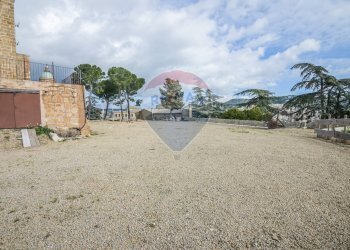 Vista dell\'acqua - Castle piazza castello
 
1, Piazza Armerina - photo 96