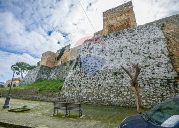 Casa all\'aperto - Castle piazza castello
 
1, Piazza Armerina - photo 101