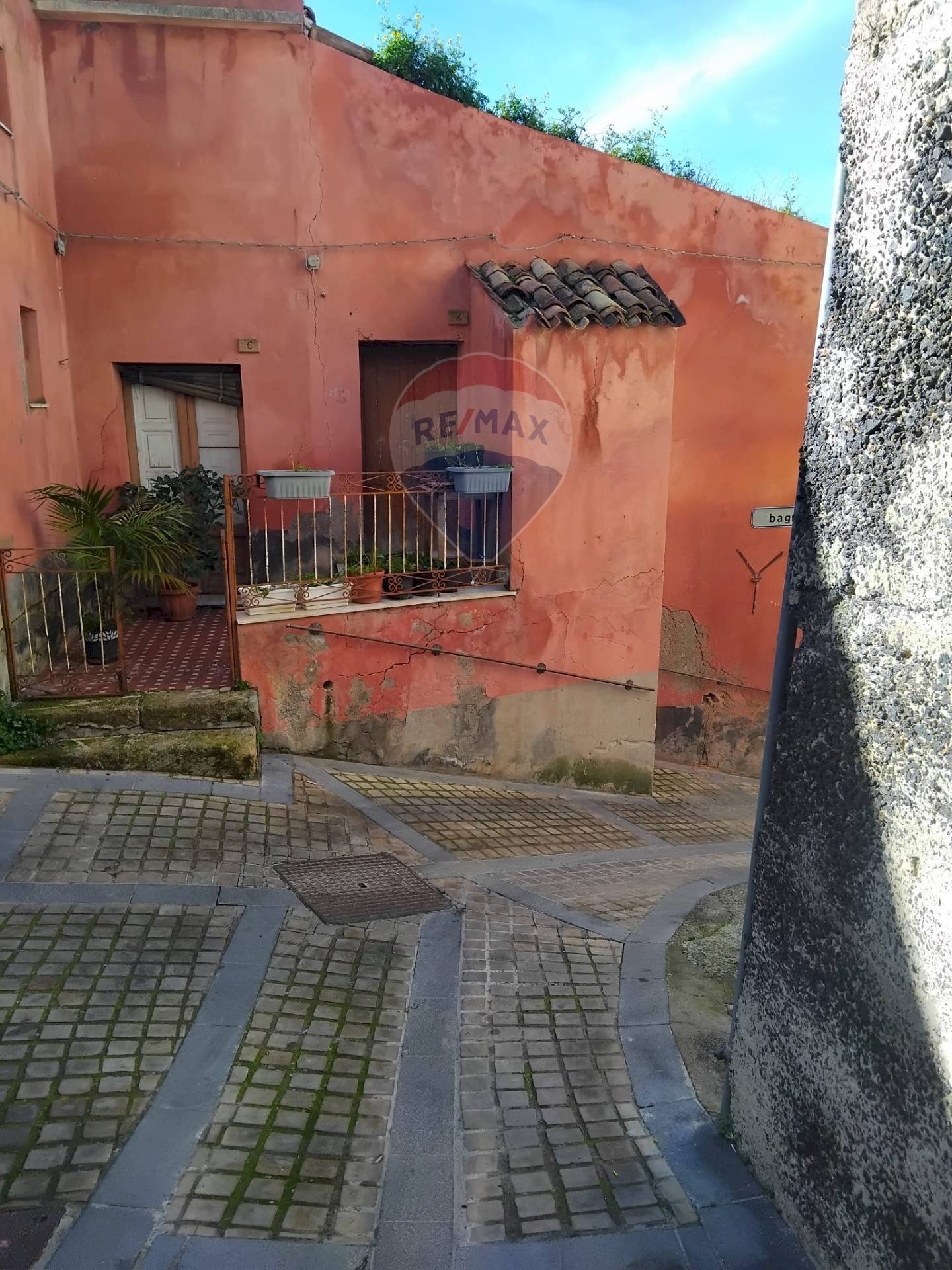 Casa all\'aperto - Independent house Via Saraceni
 
68, Agira - photo 1