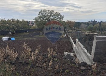 Edificio all\'aperto - Terreno edificabile via Siracusa
 
snc, Nicolosi - foto 7