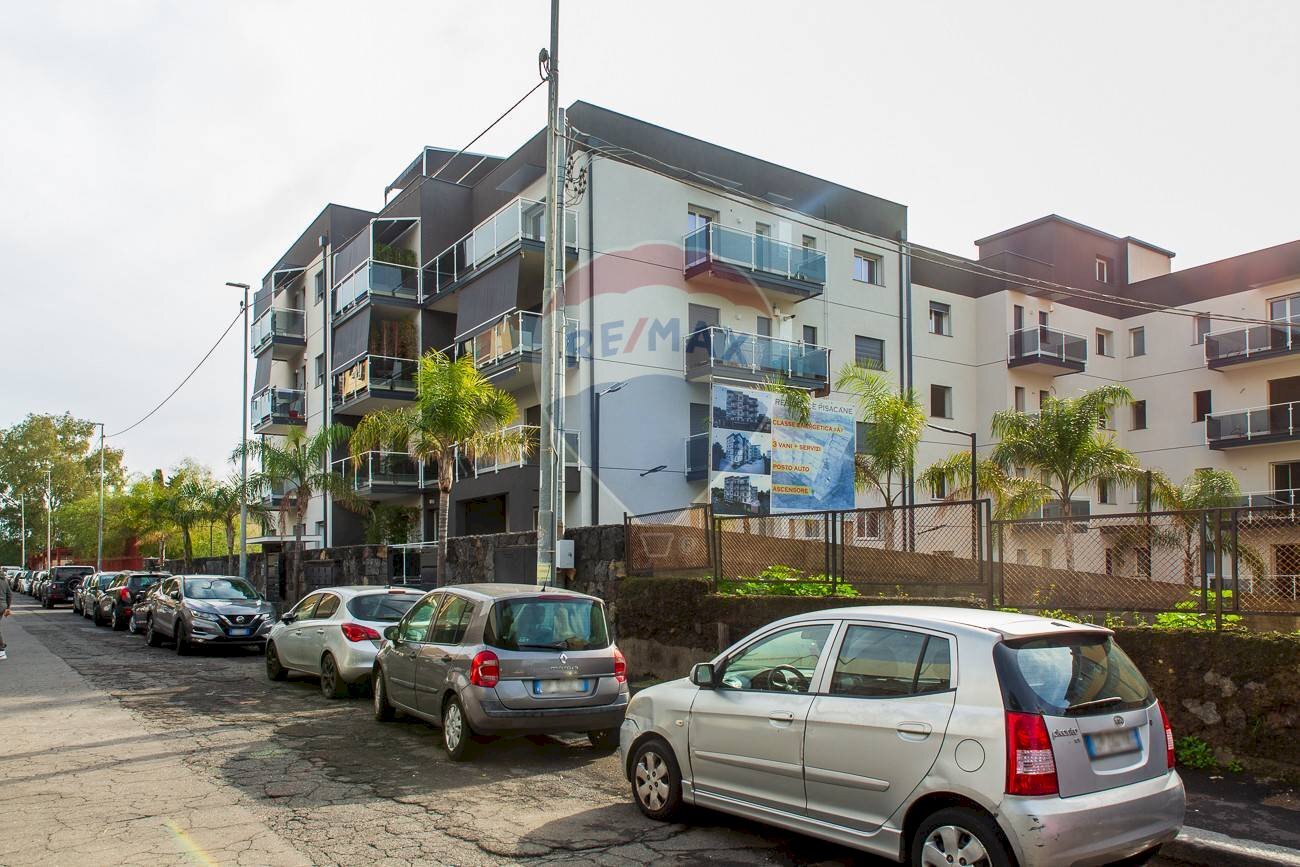 Edificio all\'aperto - Quadrilocale Catania - foto 2