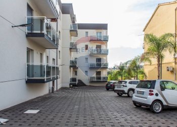 Edificio all\'aperto - Quadrilocale Catania - foto 7