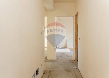 Hall / corridoio - Quadrilocale Catania - foto 24