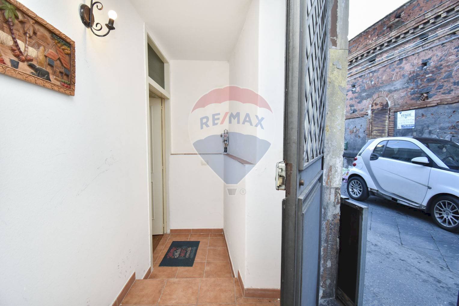 Hall / corridoio - Casa indipendente Via Anastasio
 
20, Catania - foto 2