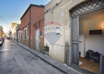 Edificio all\'aperto - Casa indipendente Via Anastasio
 
20, Catania - foto 31