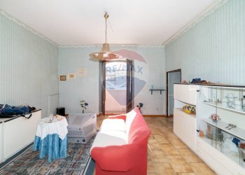 Soggiorno - Casa semi indipendente VIA RAGUSA
 
17/19, Caltagirone - foto 11