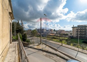 Edificio all\'aperto - Casa semi indipendente VIA RAGUSA
 
17/19, Caltagirone - foto 33