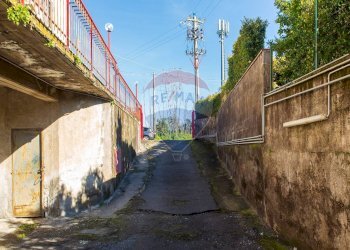 Edificio all\'aperto - Box Via Nocilla
 
111, Aci Sant'Antonio - foto 5