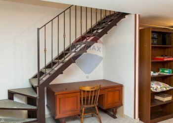 Scale - Quadrilocale Via Cosentino Sava
 
16, Catania - foto 4