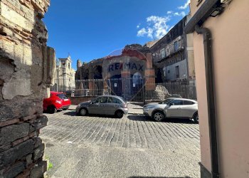 Edificio all\'aperto - Box Via Sant'Agostino
 
13, Catania - foto 12