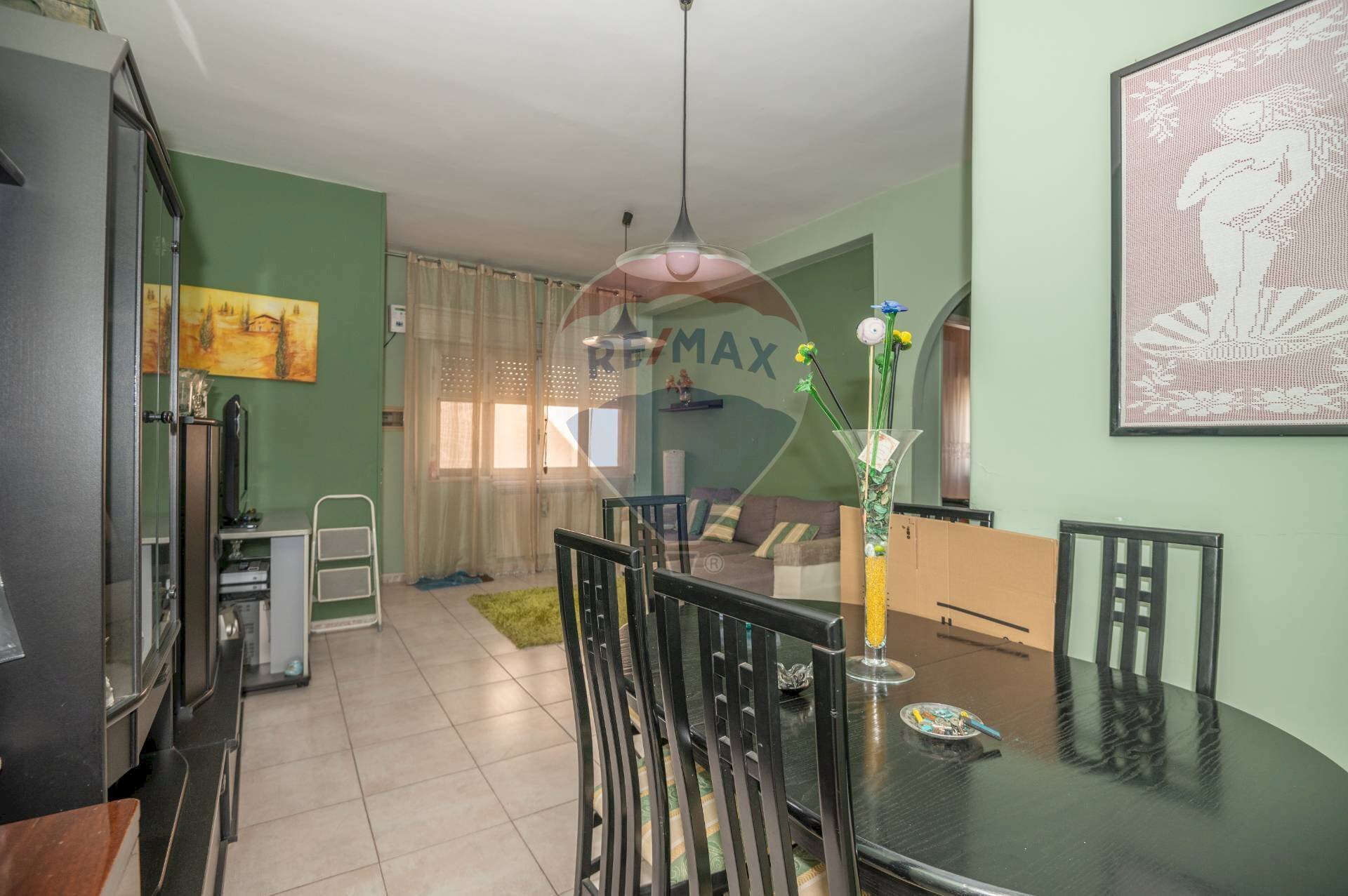 Sala da pranzo - Trilocale viale autonomia
 
81, Caltagirone - foto 3