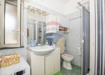 Bagno - Trilocale viale autonomia
 
81, Caltagirone - foto 8