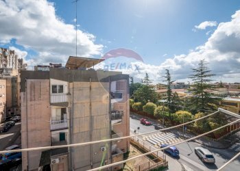 Edificio all\'aperto - Trilocale viale autonomia
 
81, Caltagirone - foto 14