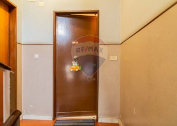 Hall / corridoio - One-room apartment Via Santa Maria del Sangue
 
34, Aci Catena - photo 2