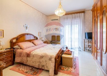Camera / camera da letto - One-room apartment Via Santa Maria del Sangue
 
34, Aci Catena - photo 4