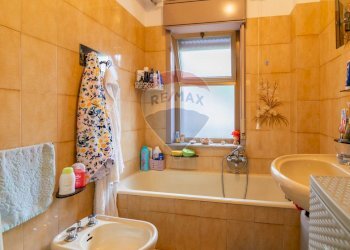 Bagno - One-room apartment Via Santa Maria del Sangue
 
34, Aci Catena - photo 12