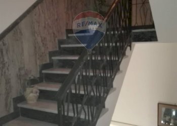 Scale - Casa indipendente via dei galli
 
96, Vizzini - foto 9