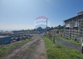 Edificio all\'aperto - Terreno agricolo via Patellazza
 
11, Acireale - foto 5