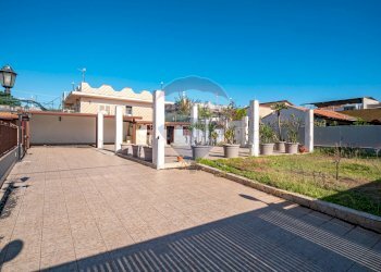 Terrazza - Casa indipendente C.da Agnone Marina
 
snc, Augusta - foto 1