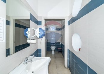 Bagno - Attività Commerciale VIA FISICHELLI
 
9, San Giovanni la Punta - foto 22