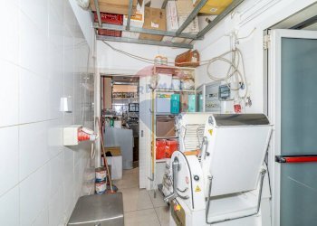 Cucina - Attività Commerciale VIA FISICHELLI
 
9, San Giovanni la Punta - foto 32