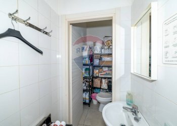 Bagno - Attività Commerciale VIA FISICHELLI
 
9, San Giovanni la Punta - foto 38