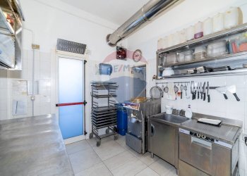 Cucina - Attività Commerciale VIA FISICHELLI
 
9, San Giovanni la Punta - foto 39