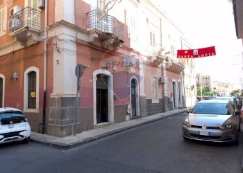 Edificio all\'aperto - Locale Commerciale Via Guglielmo Marconi
 
23, Carlentini - foto 4