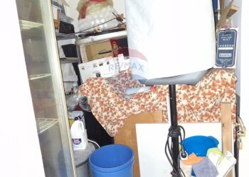 Soggiorno - Locale Commerciale Via Guglielmo Marconi
 
23, Carlentini - foto 13