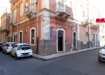 Edificio all\'aperto - Locale Commerciale Via Guglielmo Marconi
 
23, Carlentini - foto 15